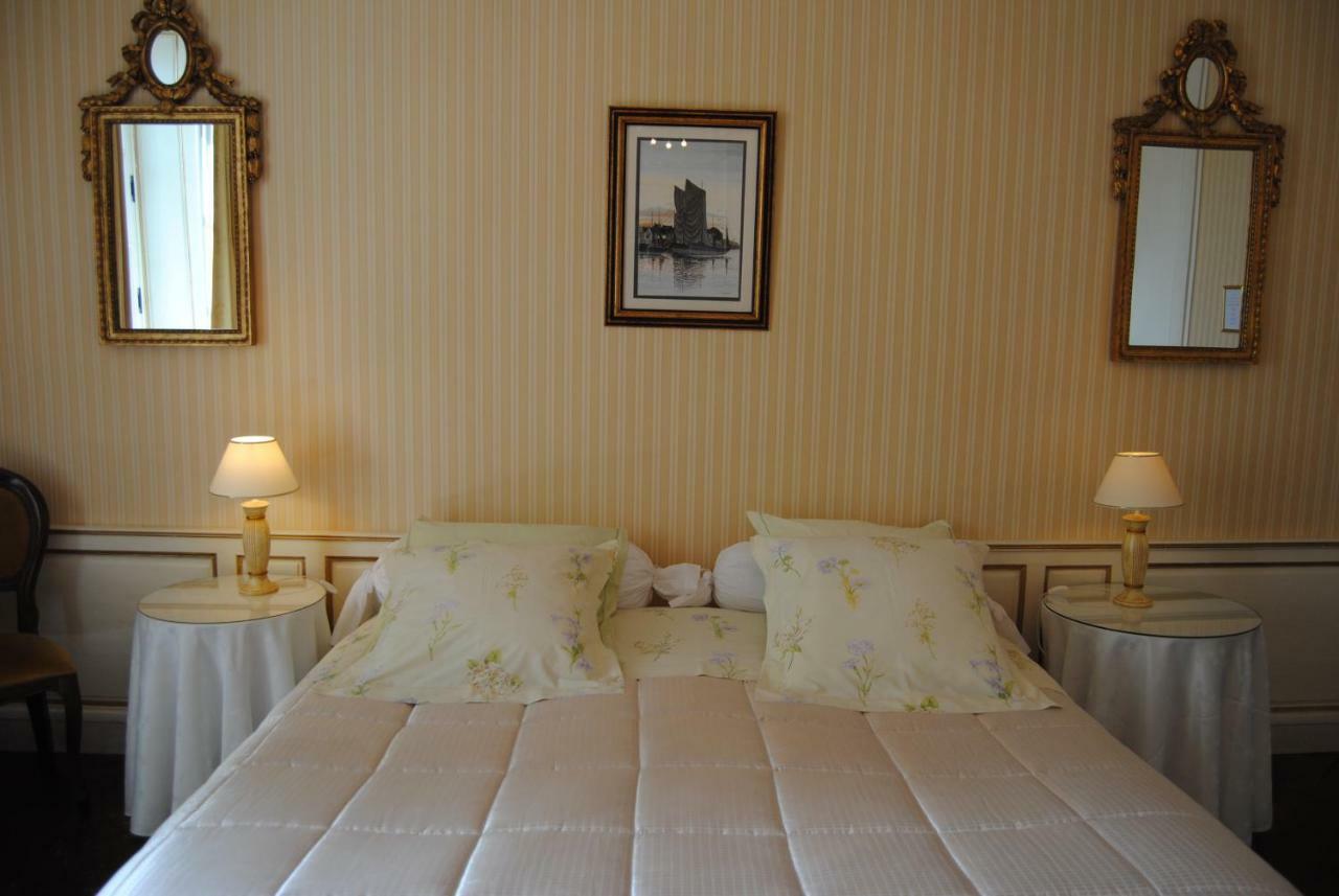 Hotel Particulier De Sainte Croix Байо Екстериор снимка